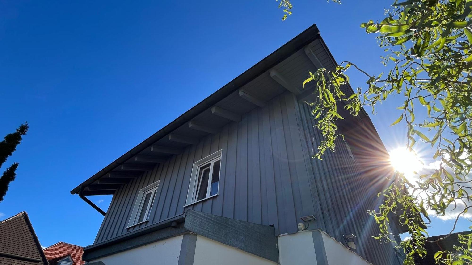 Fewo-Lavees Moderne Zentrale Fewo Nahe Omv Wacker Kliniken Burg -Eigener Eingang-Schluesselloser Check In Burghausen Esterno foto